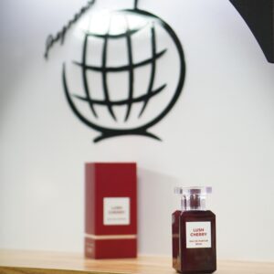 عطر ادکلن تامفورد لاست چری (فرگرنس)